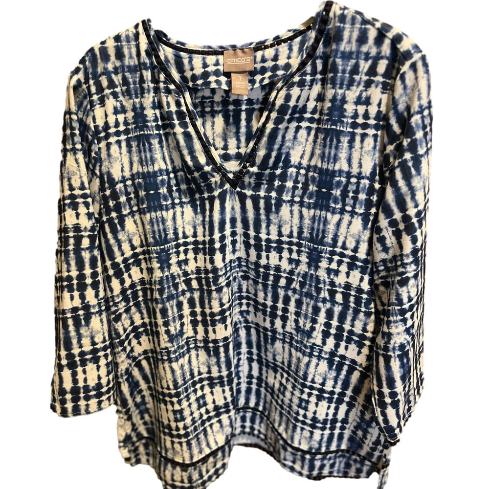 149. WOMENS CHICO’S ZENERGY 1/M DETAIL TOP